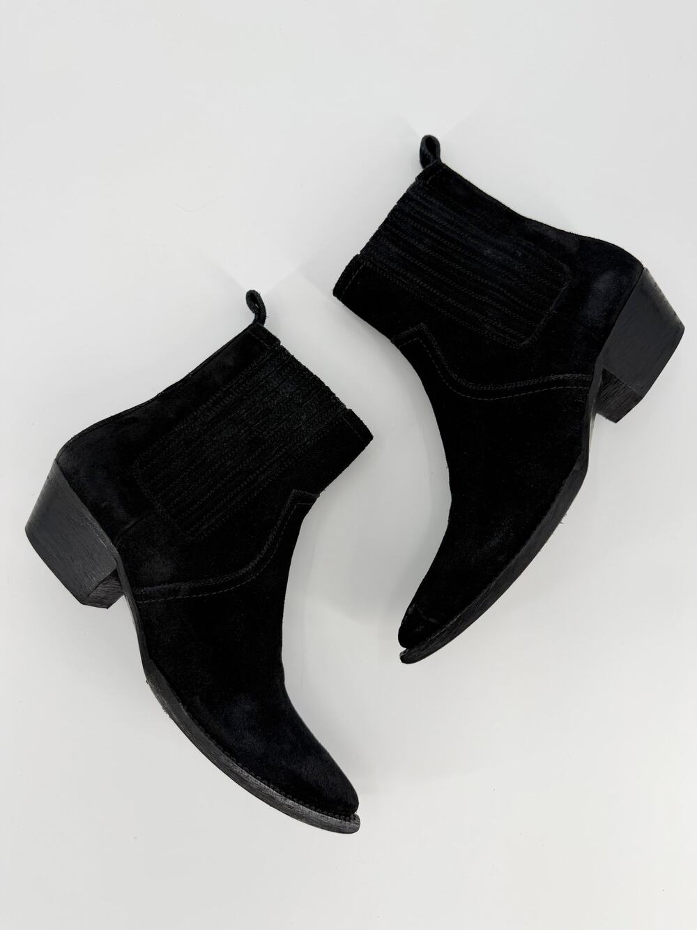 Saint Laurent Wyatt Black Suede Chelsea Boots Cuban Heel Pull Tab Shoes 38.5 8